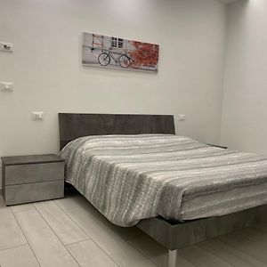 Roomscarli